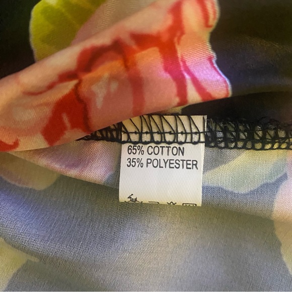 CBR Black and Pink Floral Blouse GUC XL - Picture 5 of 5